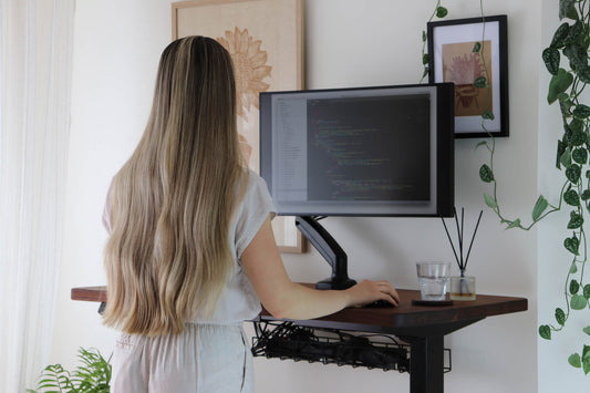 How to Use a Standing Desk to Maximise Health and Productivity Benefits